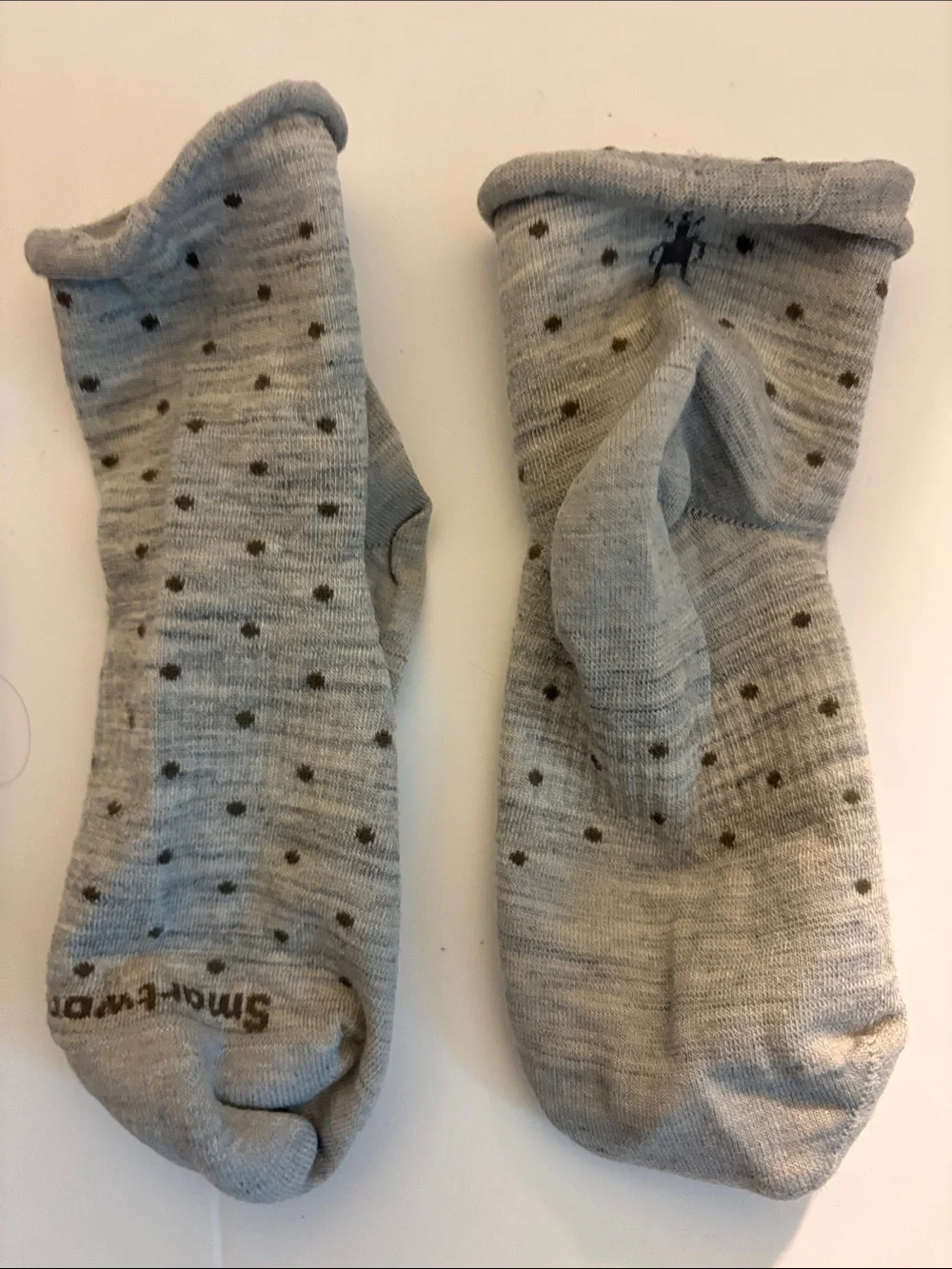 Smartwool Unisex Everyday Dot Ankle Socks With Zero Cushion Ash Color Size Small